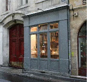 Façade de l’atelier A Fleur de Verre, rue Michel Le Comte à Paris